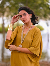 'Dhara' Boho Studs (Jute)