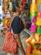 Juhi Kalamkari Zipper Tote Bag in Pure Cotton