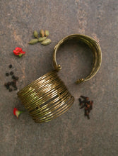 Mira Multi-layered Cuff (Brass Gold)